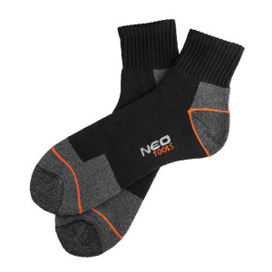 Skarpety robocze 'Neo 82-356' z wysokiej jakości bawełny z dodatkiem poliestru, elastanu i akrylu, wzmocnienia na piętach - rozmiar 43-46