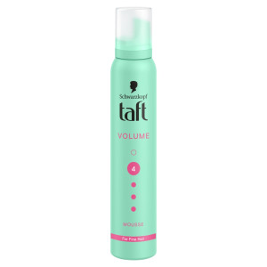 Taft True Volume Foam pianka do włosów Ultra Strong 200ml