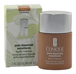 CLINIQUE Anti-Blemish Solutions Liquid Makeup CN74 Beige produkt kosmetyczny 30 ml