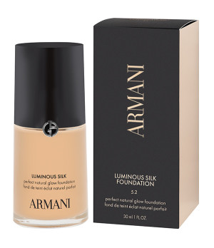 ARMANI LUMINOUS SILK FOUNDATION 5.2 30ML