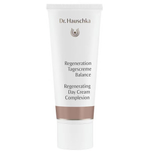 Dr. Hauschka Regenerating Day Cream rozświetlająco-regenerujący krem na dzień do cery dojrzałej 40ml