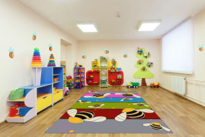 Dywan do przedszkola 2.40x3.30 EDU-Pszczółki
