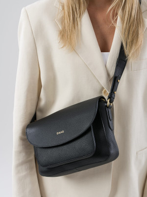 MINI EMMANUELA czarna skórzana torebka damska listonoszka torba na ramię