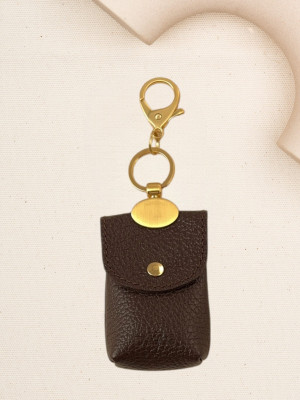CHARMS saszetka czekoladowy groszek skórzany breloczek