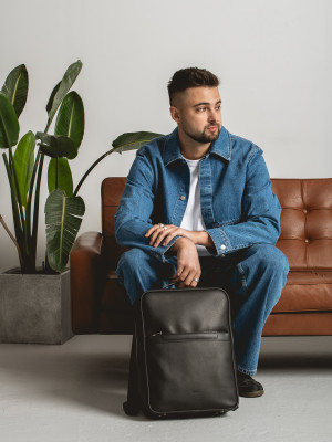 ETHAN czarny skórzany plecak męski na laptopa