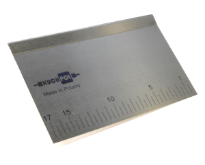 Packa do wygładzania skrobka cukiernicza prosta dekorator tynk tort 17,5cm PACKA DO WYGŁADZANIA SKROBKA CUKIERNICZA PROSTA DEKORATOR TYNK TORT 17,5cm