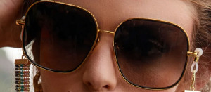 Okulary przeciwsłoneczne Linda Farrow Juliana Sunglasses in Yellow Gold - 49/21/145