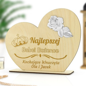 Statuetka serce z grawerem i różą dla babci - Od Wnucząt