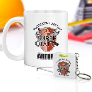 Kubek i brelok miarka z nadrukiem dla taty - Podręczny zestaw