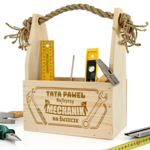 Skrzynka na narzędzia z grawerem - Tata Mechanik