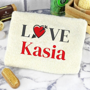 Ręcznik z haftem (70 x 140) na walentynki dla niej - Strzała amora