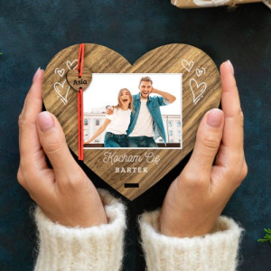 Kartka na walentynki i bransoletka na sznurku dla niej - Love