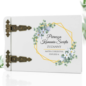 Drewniany album na zdjęcia z nadrukiem na komunię - Wianek
