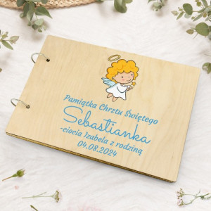 Album na zdjęcia drewniany z nadrukiem na chrzest dla chłopca - Duszek