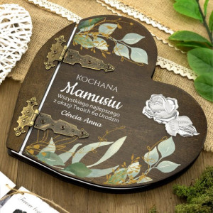 Drewniany album na zdjęcia z nadrukiem na 60 urodziny - Srebrna róża