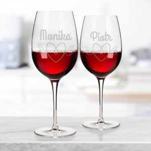Zestaw kieliszków do wina z grawerem dla nowożeńców - Miłość uskrzydla