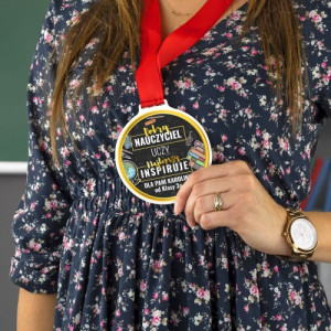 Medal z nadrukiem dla nauczyciela - Inspiracja