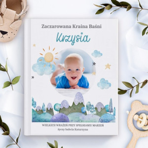 Księga baśni Jaś i Małgosia dla chłopca z nadrukiem zdjęcia - Magiczny las