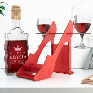 Karafka szpilka z kieliszkami z grawerem na urodziny - Urodzona królowa