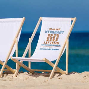 Leżak plażowy z nadrukiem na 60 urodziny dla niego - Jeszcze sprawny