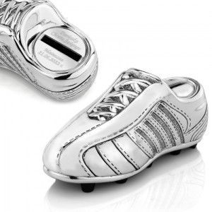 Skarbonka srebrna z grawerem na chrzest - But Piłkarski