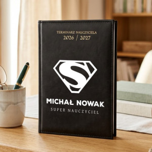 Kalendarz nauczyciela 2026/2027 z nadrukiem - Ma super moce