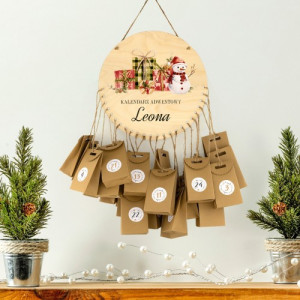 Kalendarz adwentowy dla dziecka z nadrukiem - Bałwanek
