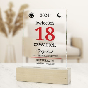 Statuetka kartka z kalendarza z nadrukiem na emeryturę - Gratulacje!