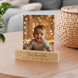 Statuetka ze zdjęciem 10x15 cm i grawerem dla dziecka - Metryczka