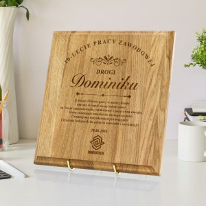 Statuetka z grawerem drewniana na 10-lecie pracy - Pozytywna energia