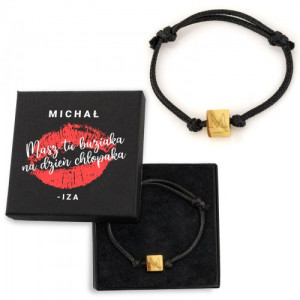 Bransoletka sznurkowa z zawieszką z grawerem dla chłopaka - Buziak