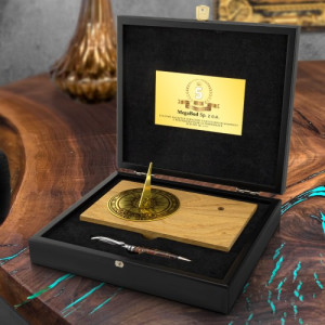 Elegancki zestaw z długopisem Pelikan na 5-lecie firmy - Ślad sukcesu