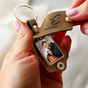 Brelok do kluczy ze zdjęciem i grawerem - Kluczowe wspomnienia