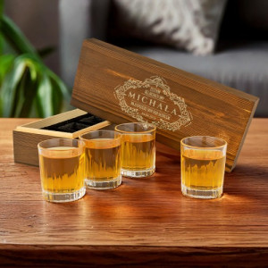 Kieliszki do wódki w pudełku z grawerem dla taty - Zestaw relaksacyjny