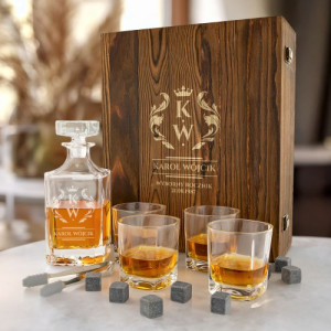 Karafka ze szklankami i kamieniami do whisky dla niego - Wyborny rocznik