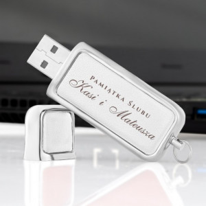 Pendrive 32GB na zdjęcia ślubne z grawerem - Skarbnica wspomnień