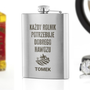 Piersiówka stalowa z grawerem dla rolnika - Dobry nawóz