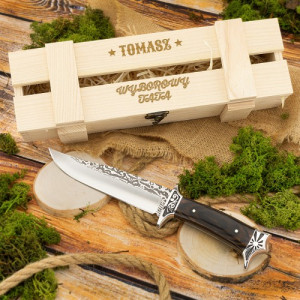 Nóż myśliwski w skrzynce z grawerem dla taty - Wyborowy