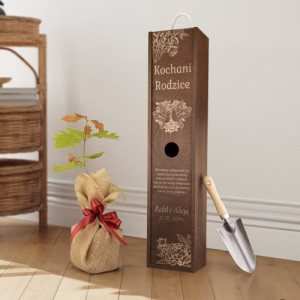 Sadzonka dębu w skrzyni z grawerem na podziękowanie ślubne - Dar natury