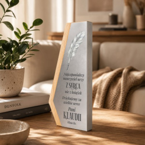 Statuetka drewniana z nadrukiem dla nauczycielki - Nauka z serca