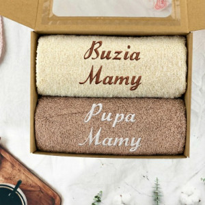 Komplet ręczników z haftem (50 x 100) na Dzień Mamy - Błoga kąpiel