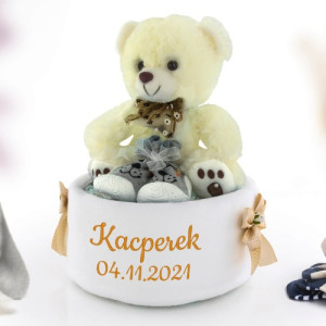 Tort z pampersów 3 z haftem dla chłopca - Pierwsze buciki