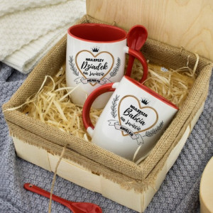 Zestaw kubków dla pary w koszyku - Najlepsi Dziadkowie!