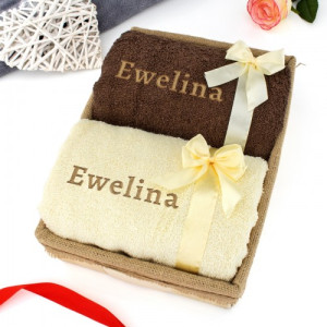 Zestaw ręczników z haftem dla pary - We dwoje