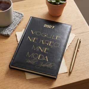 Kalendarz na 2027 z nadrukiem - VOGULE nie kręci mnie moda