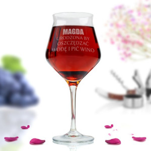 Kieliszek z personalizacją - Oszczędzam