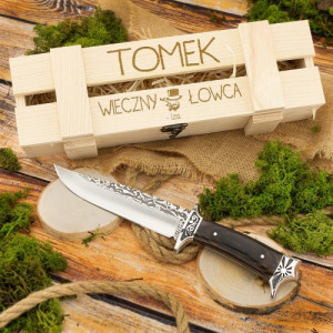 Nóż myśliwski w skrzynce z grawerem - Wieczny Łowca