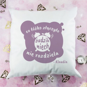 Poduszka dekoracyjna z nadrukiem - Co łóżko złączyło