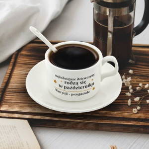 Filiżanka do kawy z nadrukiem dla niej - Najładniejsza solenizantka