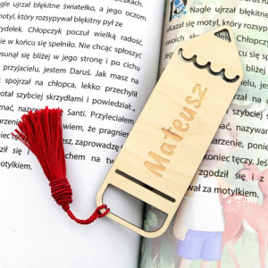Drewniane zakładki do książek z personalizacją